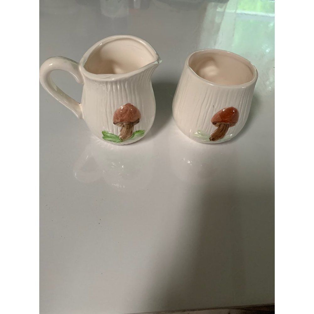 Vintage Ceramic Coffee and Sugar Dish Mushroom Frogs *Missing Lid - Picture 2 of 7